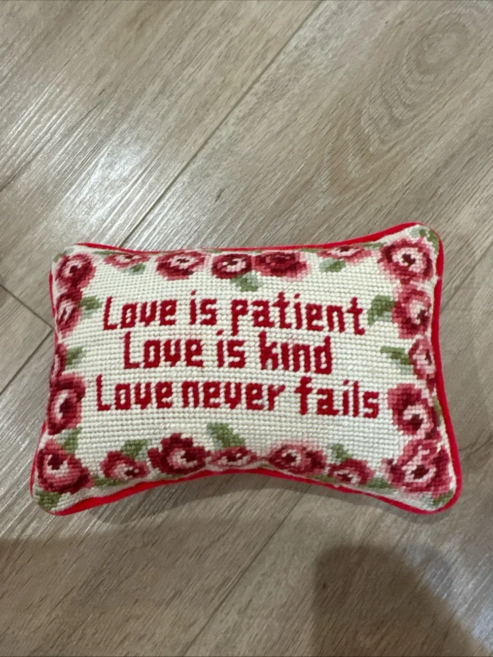 Vtg 80s 90s Needlepoint Valentine Throw Pillows Red Velvet Back 9x6